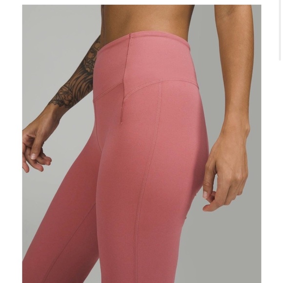 Lululemon Groove Super High Rise Flared Pant Nulu Brier Rose size 6 MSRP: $118 - Picture 2 of 5